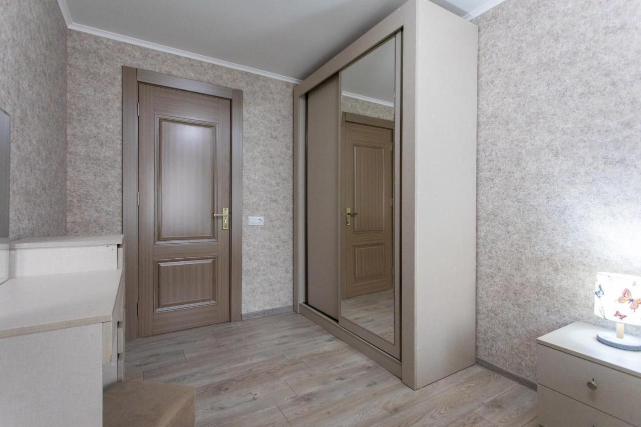 קוטאיסי Ninia'S Apartment מראה חיצוני תמונה