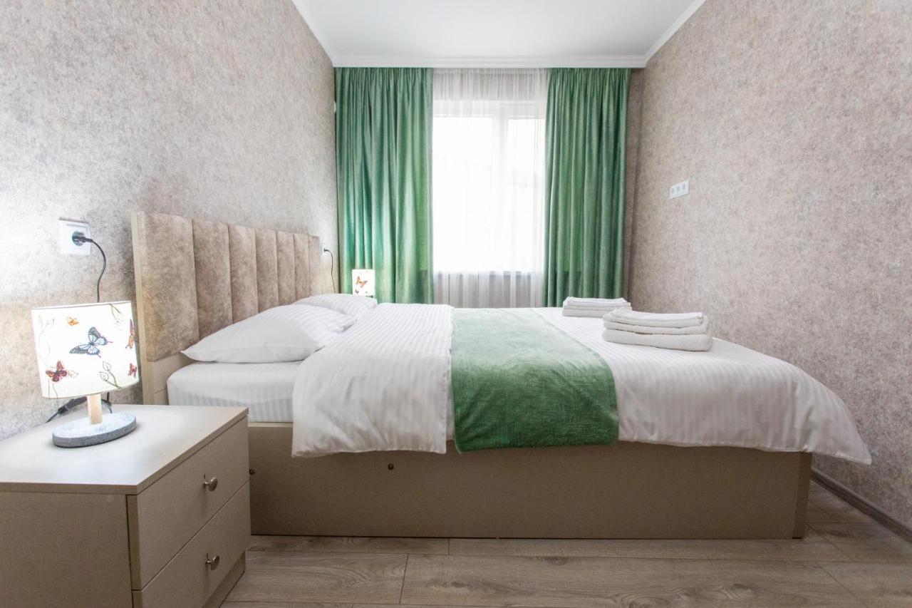 קוטאיסי Ninia'S Apartment מראה חיצוני תמונה
